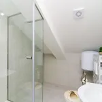 Donita - Comfort Two Bedroom With Balcony And Sea View *