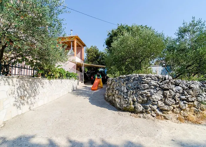 Apartamento Donita - Comfort Two Bedroom With Balcony And Sea View